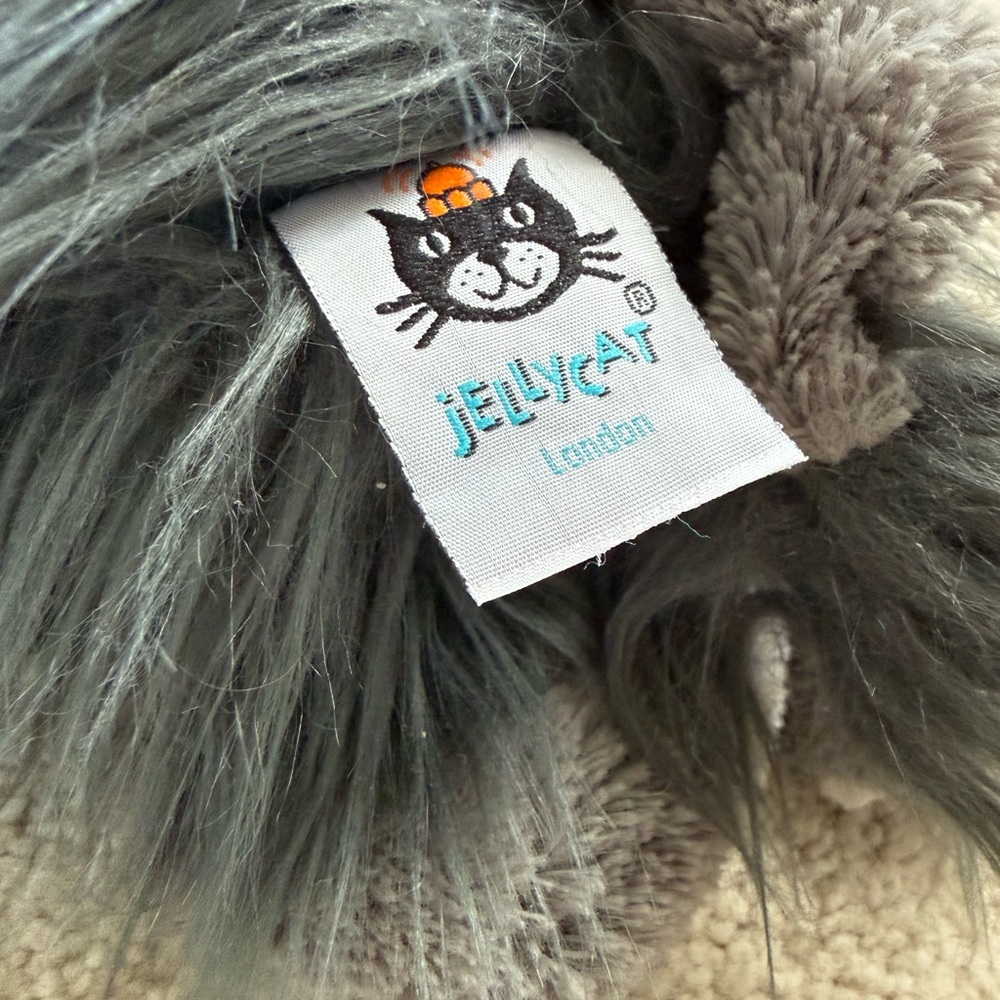 Jellycat Snagglebaggle Walter Warthog Retired Rare Gray Plush Stuffed Animal - Picture 5 of 6